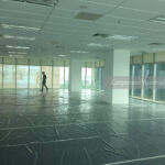 Corporate Business Park Office – Modern Fit-out with Full Glass Window