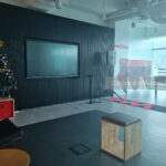 Corporate Business Park Office – Modern Fit-out with Full Glass Window