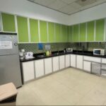 Ideal for Media / Product Development 70000sqft Fitted Units with Workstations Walking to MRT