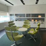 Ideal for Media / Product Development 70000sqft Fitted Units with Workstations Walking to MRT
