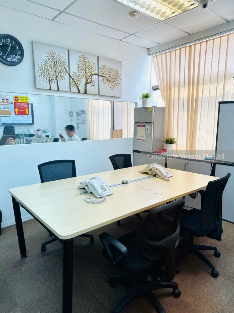 Chinatown Hot desk for rent